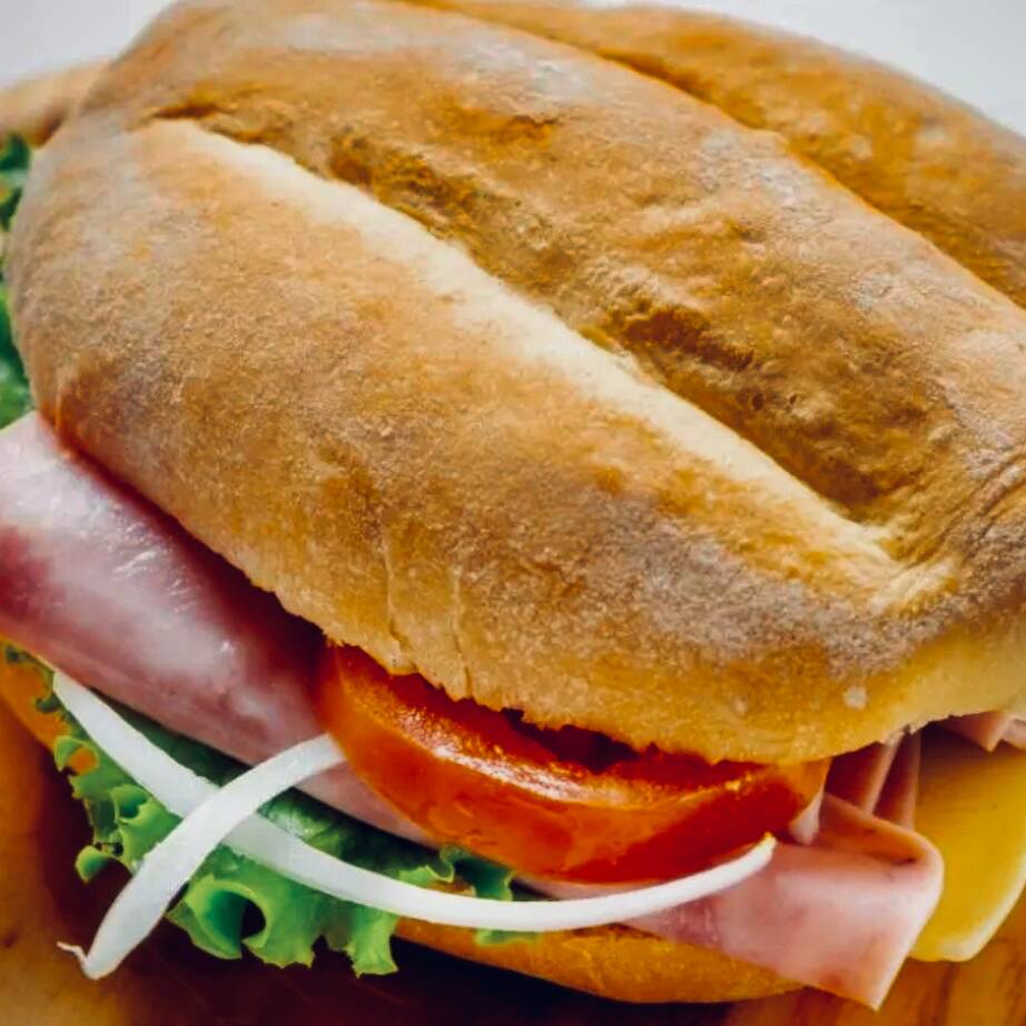 Torta de Jamon con Queso Amarillo