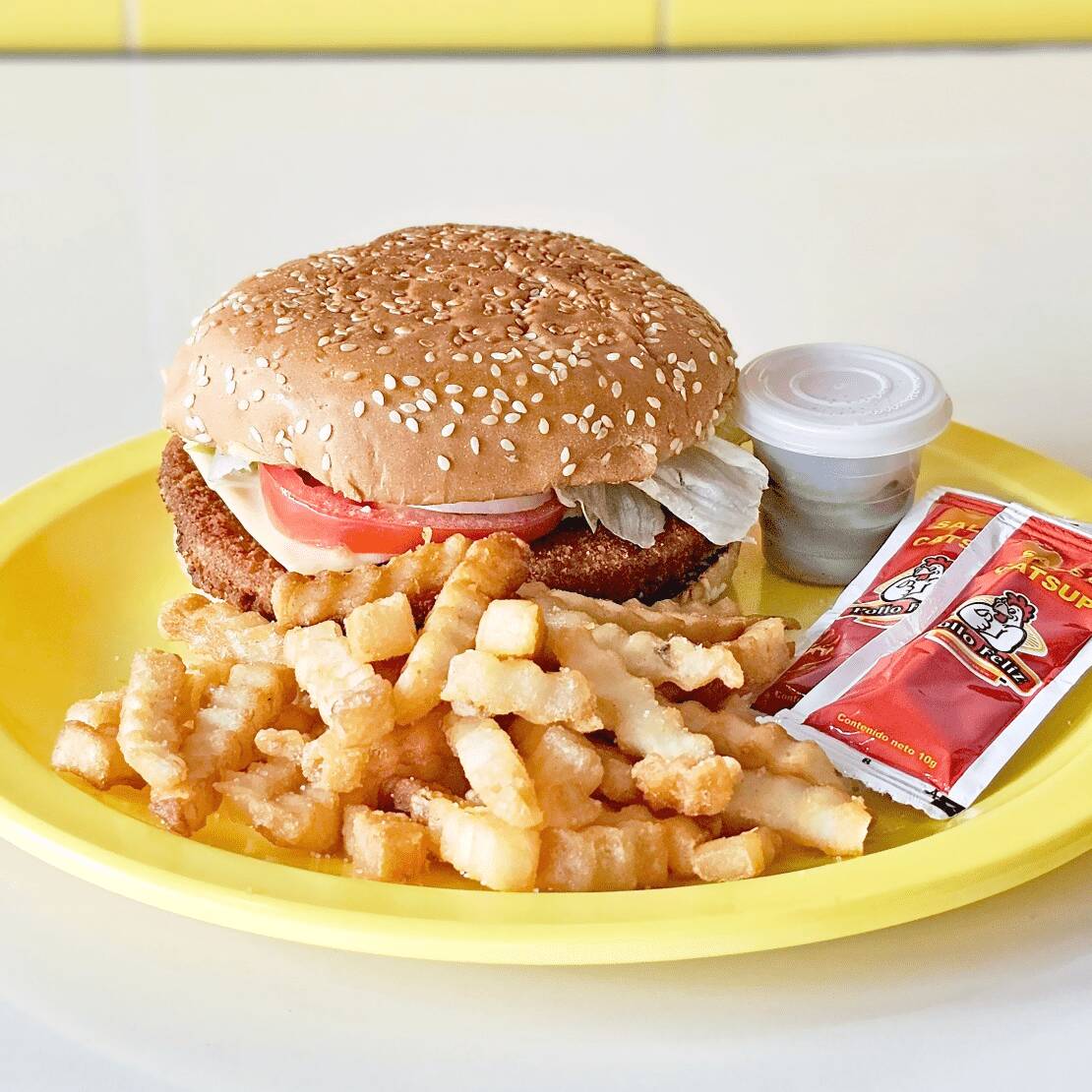 Hamburguesa con Papas A La Francesa