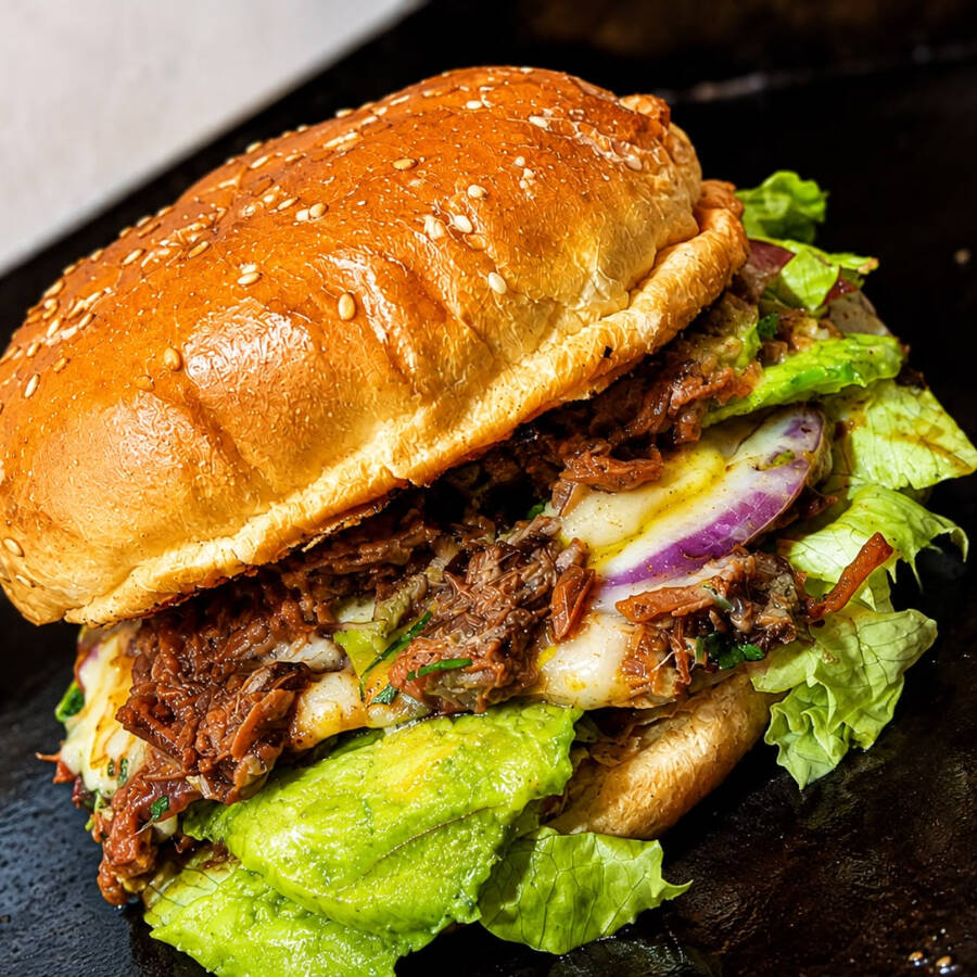 Hamburguesa de Birria