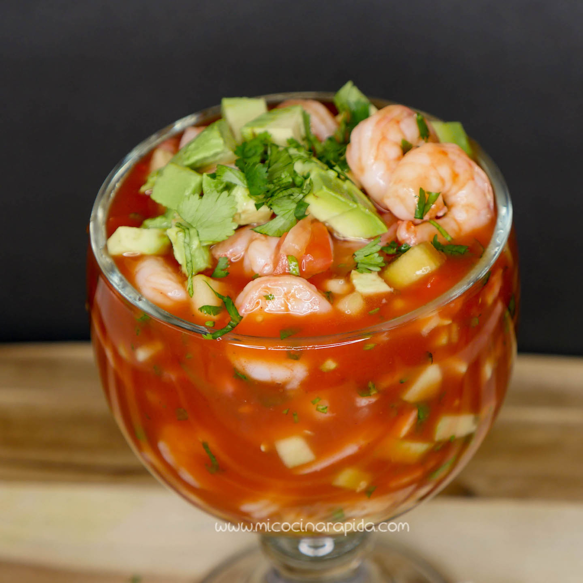 COCTEL CAMARON MEDIANO