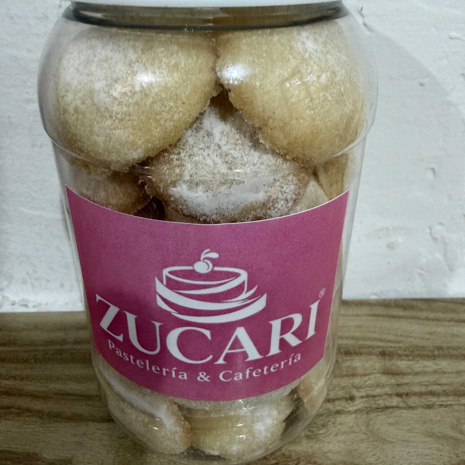 Medio galletas zucari