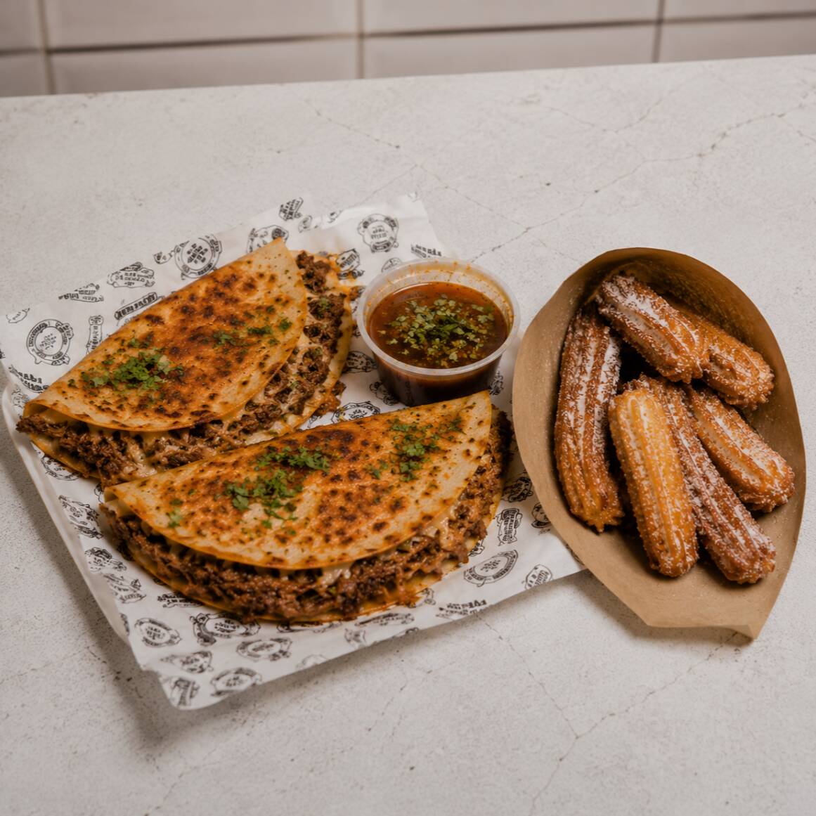 Combo 2 Quesadillas de Birria + Churros