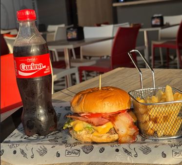 Hamburguesa Angus Especial en Combo