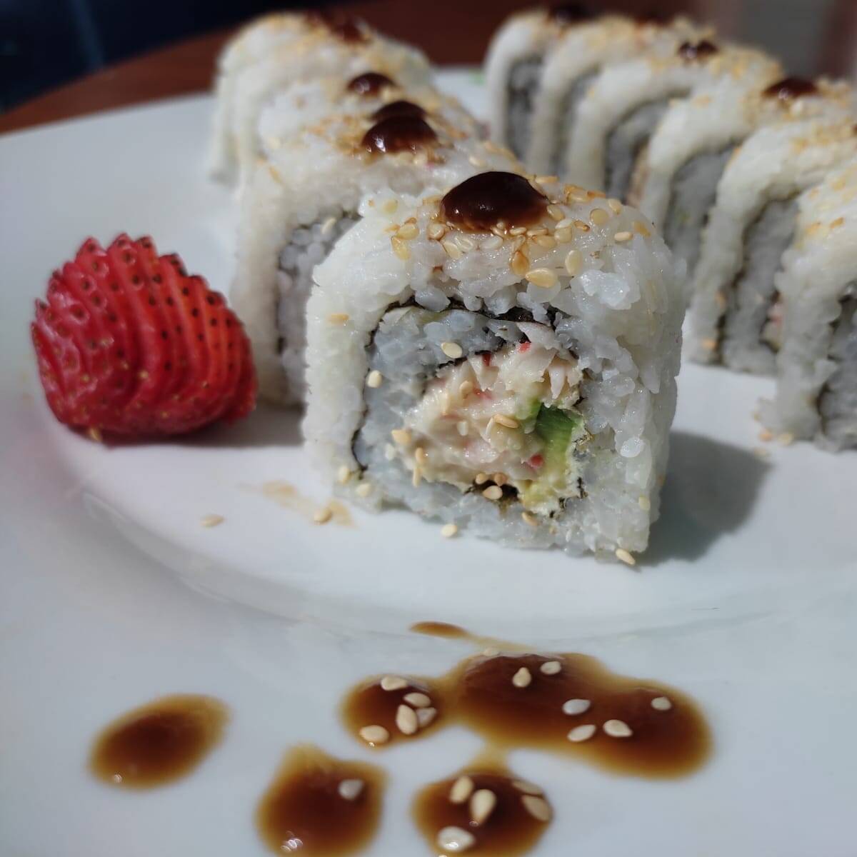 12 Bocados de Sushi