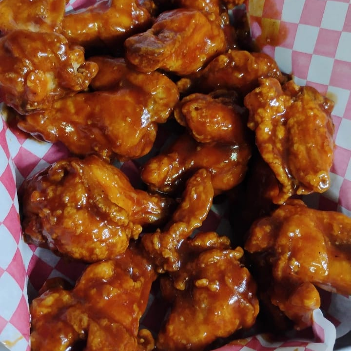Alitas o Boneless 12 Piezas
