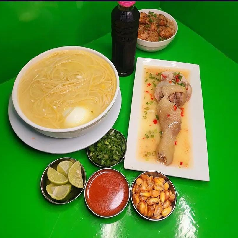 1 Acevichado Mediano+Porción De Chaufa+Chicha