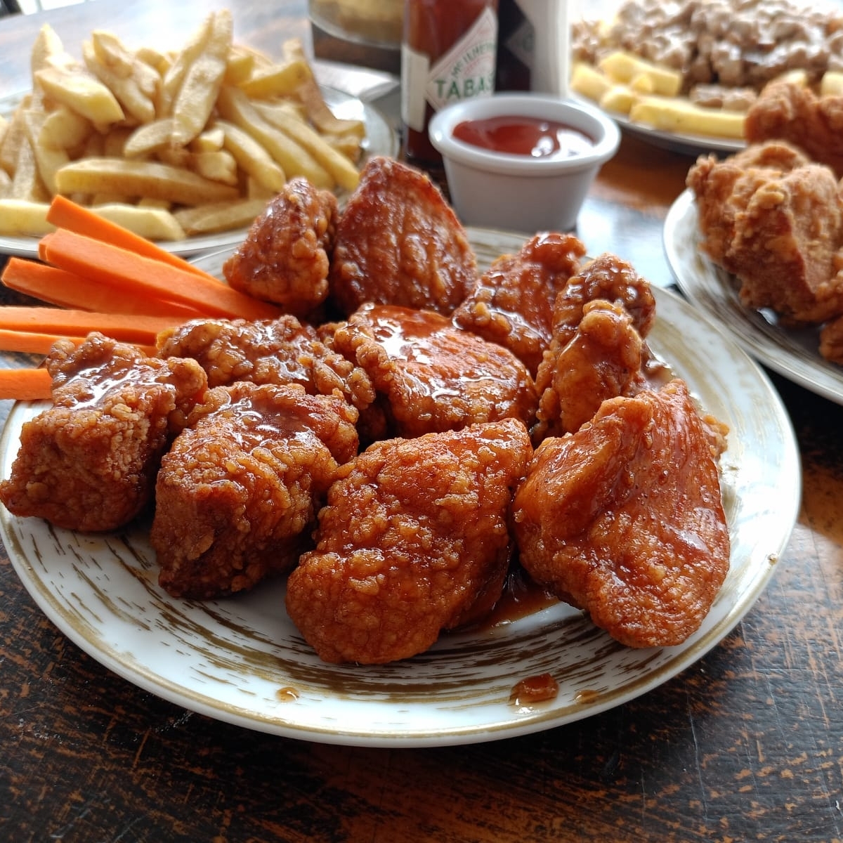 Super Combo Boneless 10 Piezas y Papas