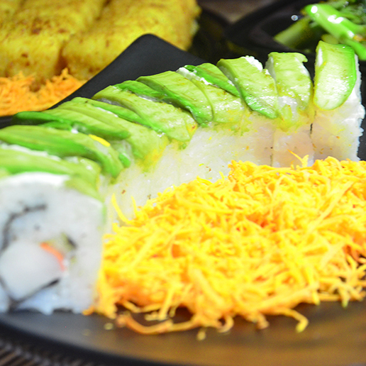 Aguacate Roll
