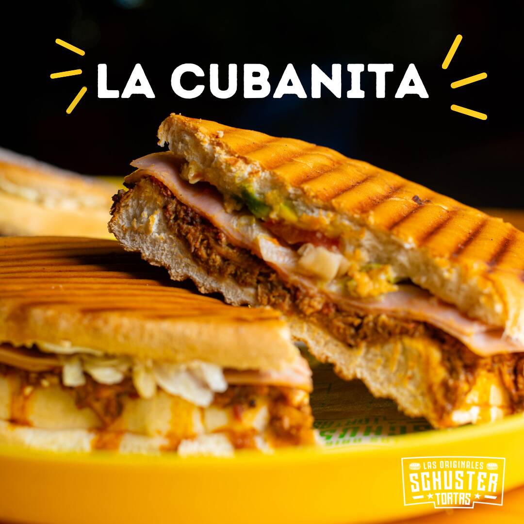CUBANITA DE PIERNA CHICA