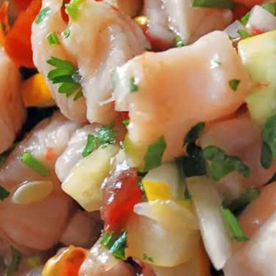 1/2 Orden Ceviche de Pescado en cubos.