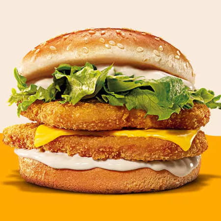 2 frangos crocantes, queijo derretido, salada fresca (alface) e maionese Bk.