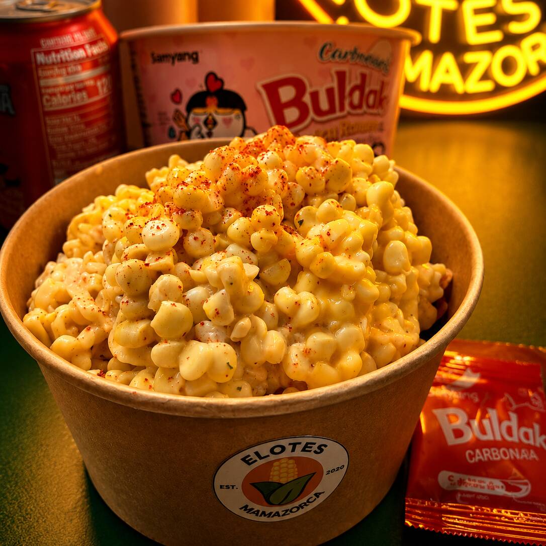 Buldak con Elote
