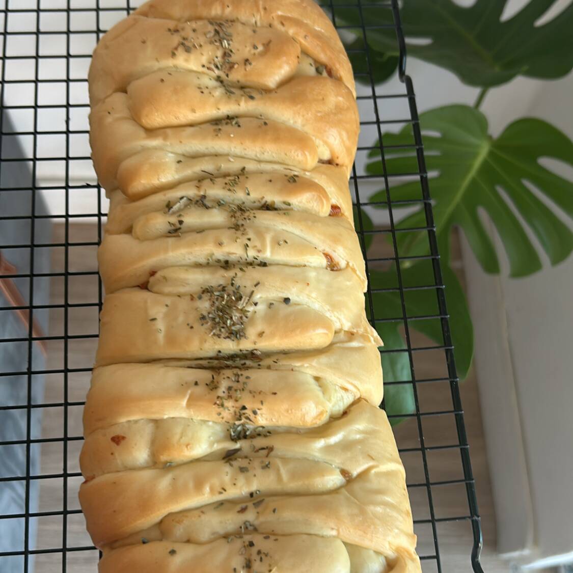 baguete recheada com calabresa, queijo e catupiry