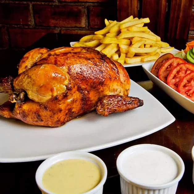 1 Pollo a la brasa + Papas + Ensalada