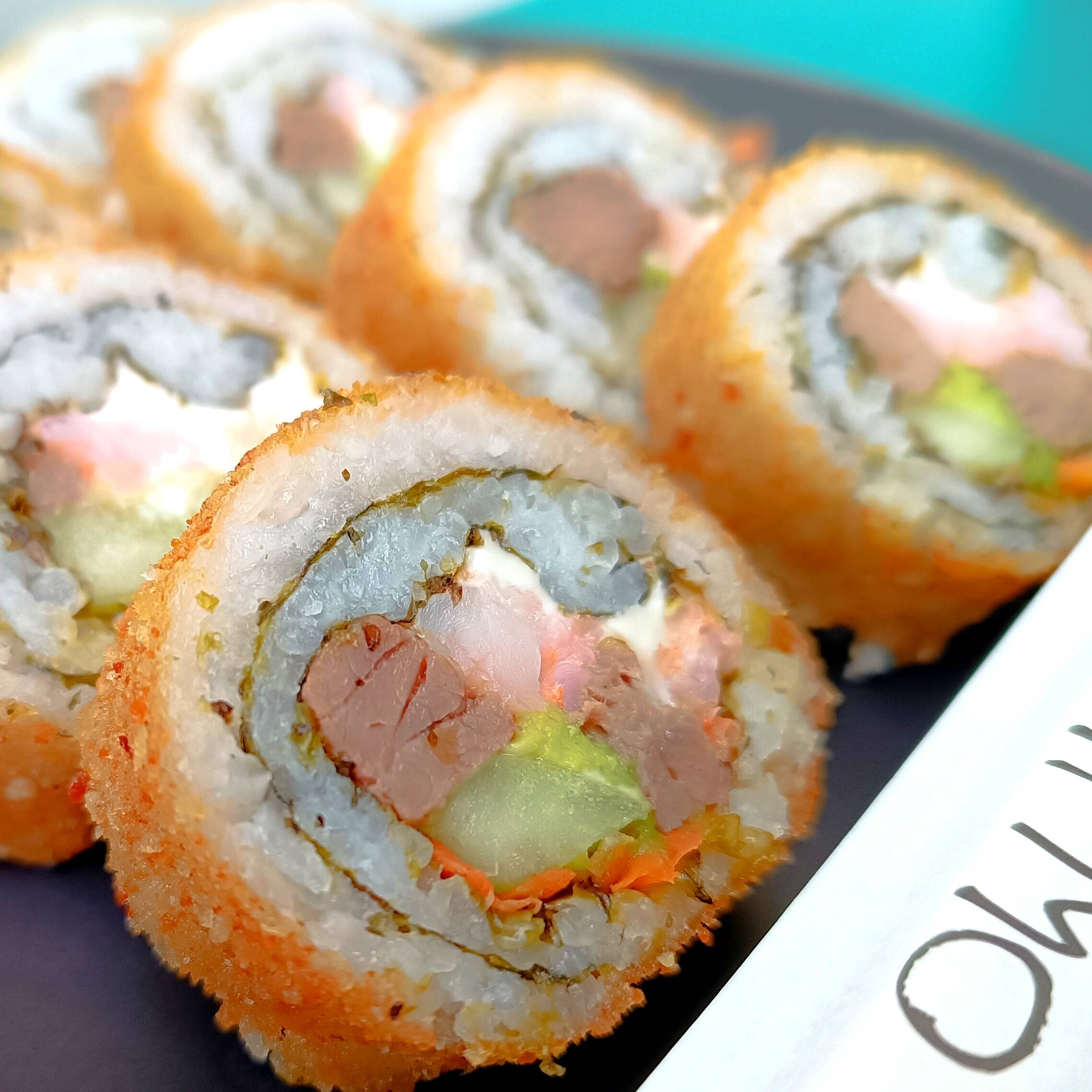 Sushi Mar y Tierra Empanizado 10 Pzas