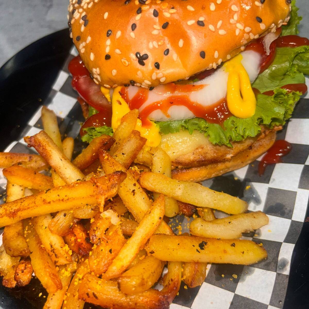 Hamburguesa de Pollo+Papas+Tocino+Ranch