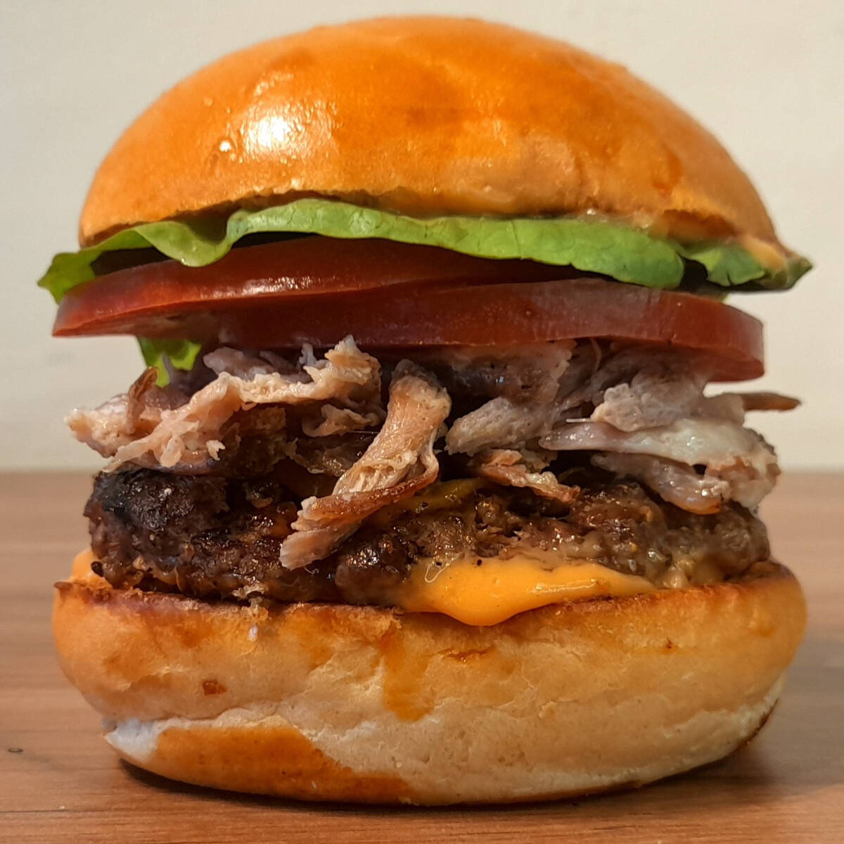 Combo Hamburguesa Codillo de Baviera (Este)