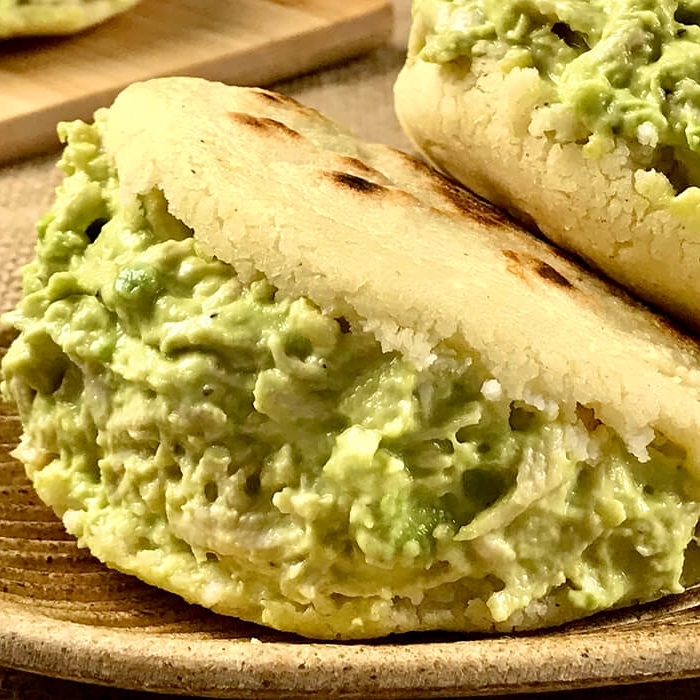 Arepa Reina Pepiada