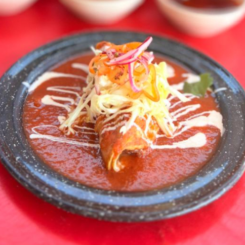 Taco Dorado Bañado con Queso