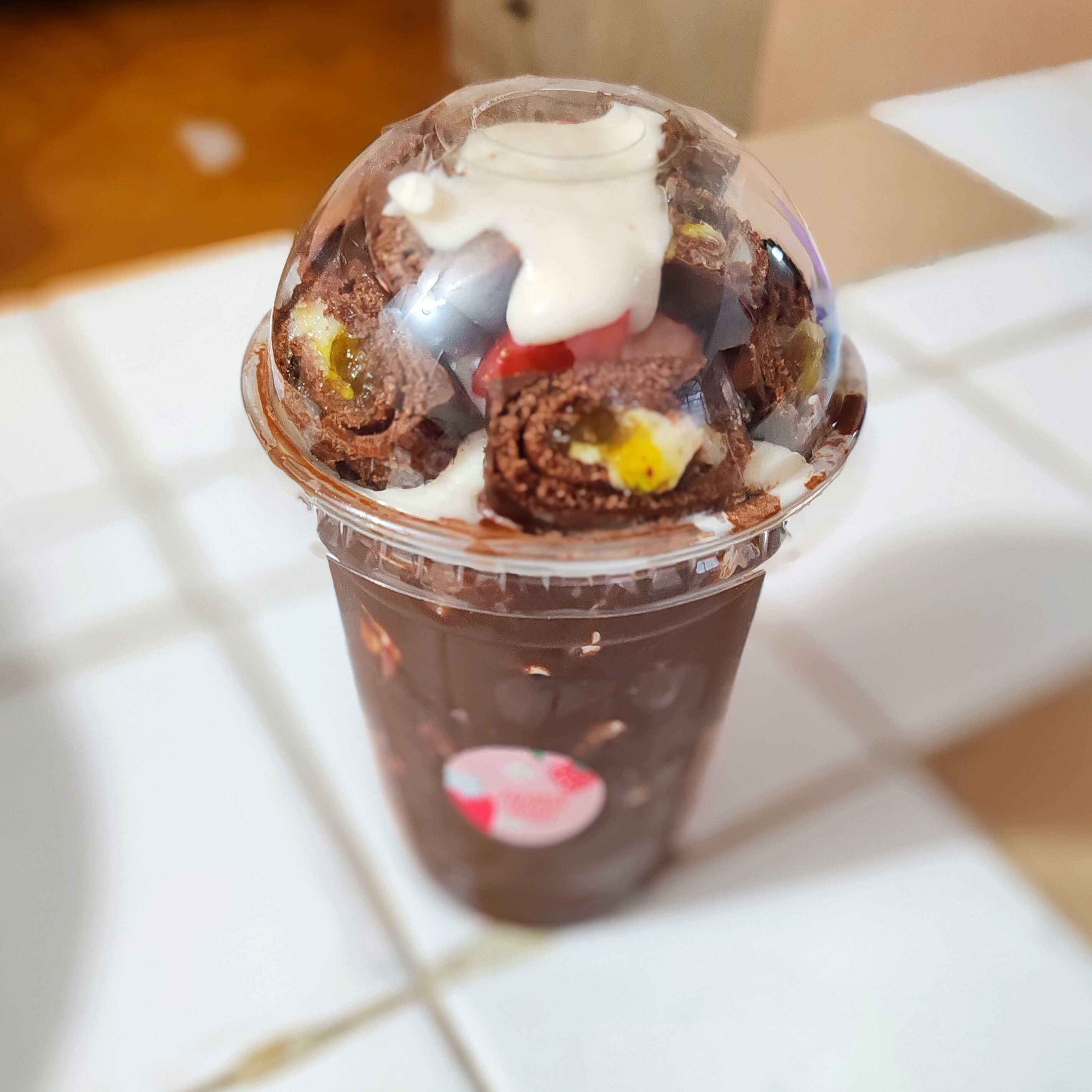 Fresas con Crema y Chocorrol -Mediana