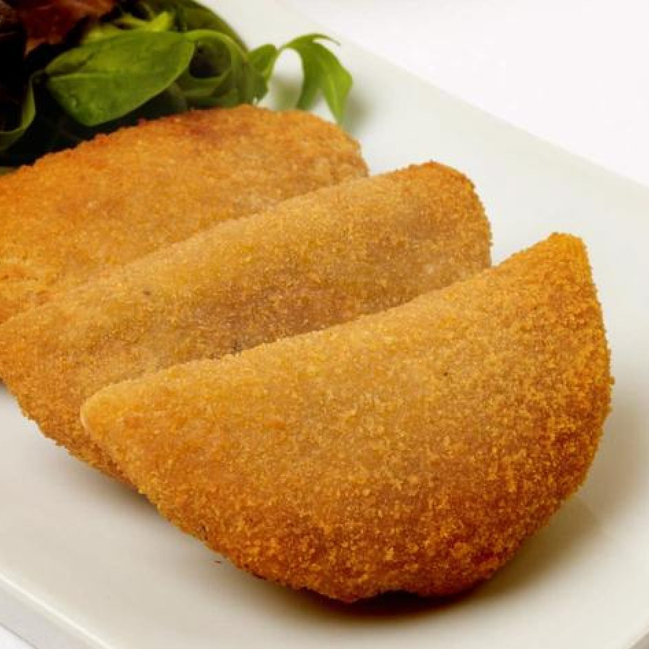Massa tradicional da Fritto´s recheado com presunto e queijo com orégano.