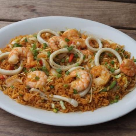 Arroz marinero + sushi tempura 🍤