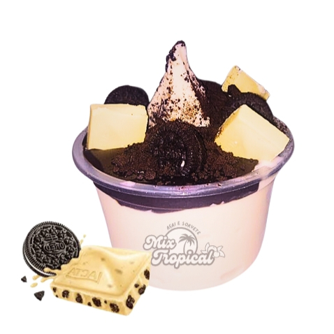 Super Croc é uma criação exclusiva para nossos pequenos comensais na categoria 'Qual a sua preferência? Deliciosos Kids'. Este prato une o crocante do Super Croc com a irresistível doçura do Kit Kat, resultando numa experiência gustativa incrível. É uma combinação perfeita, feita com ingredientes de alta qualidade, que garante a satisfação dos pequenos e também dos adultos. Experimente essa delícia e torne a refeição das crianças ainda mais divertida e saborosa!