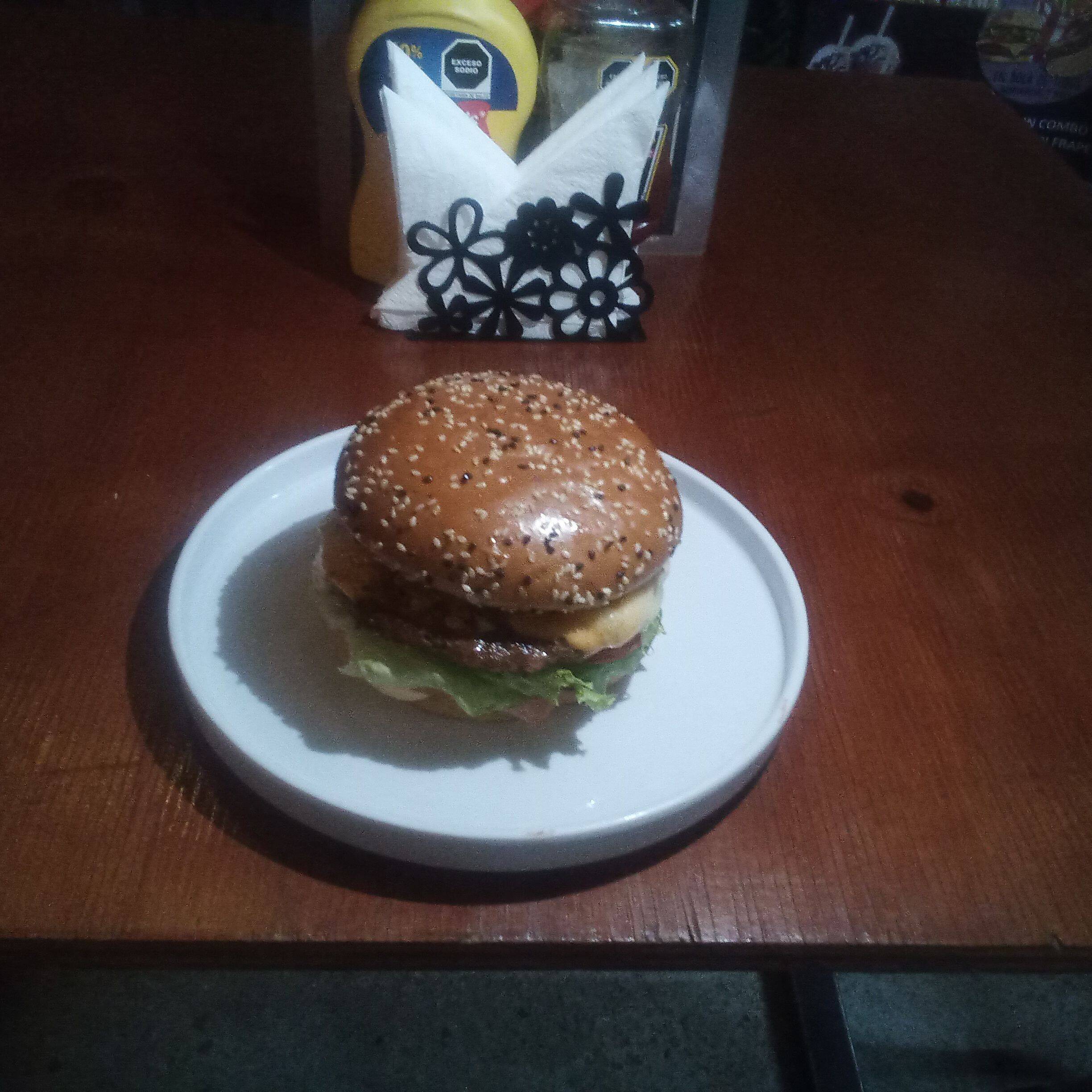 Hamburguesa Doble Carne
