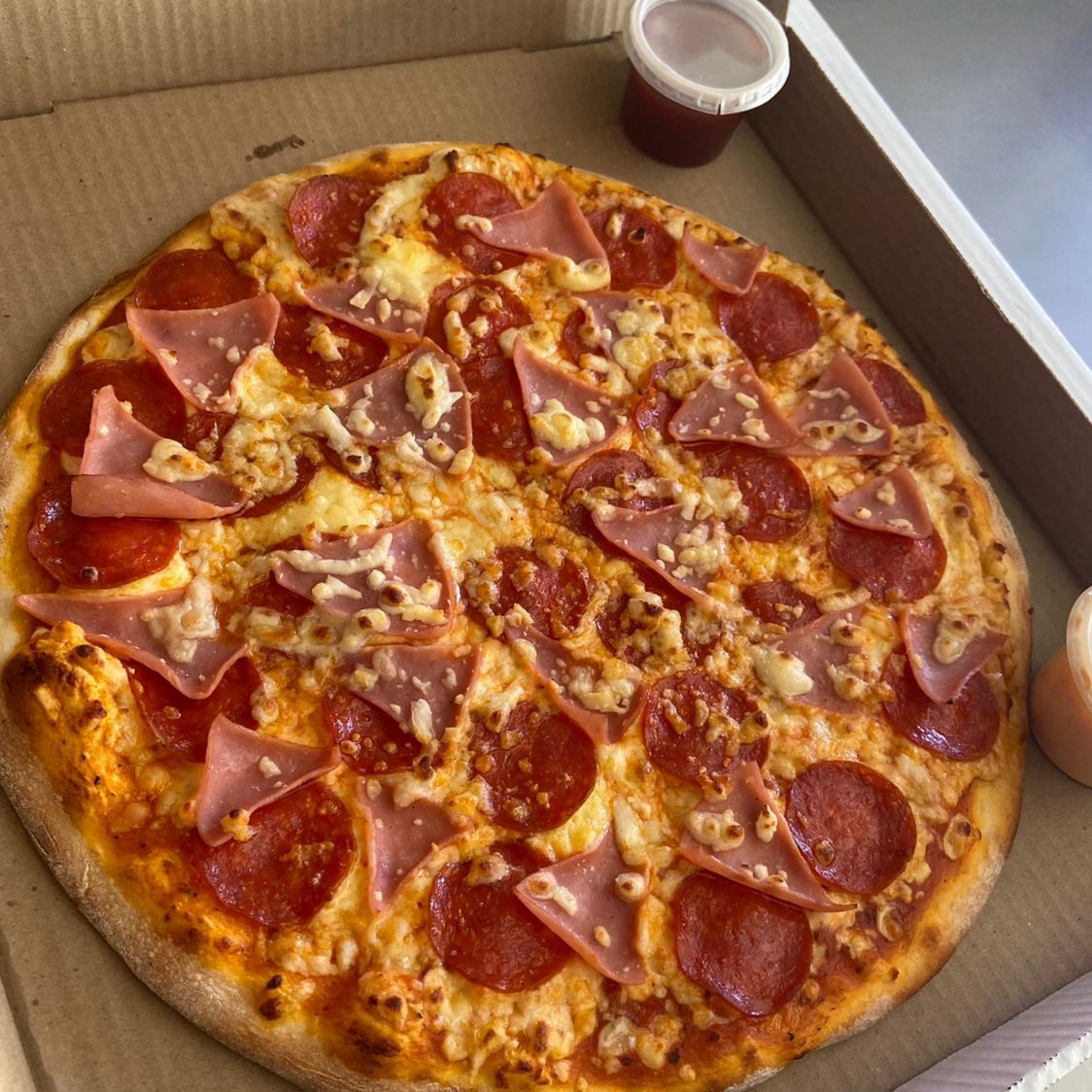 Pizza Tradicional Familiar 16"