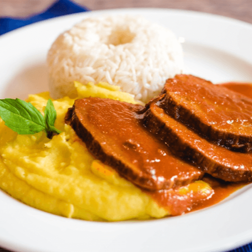 CARNE ASSADA COM ARROZ E PURE