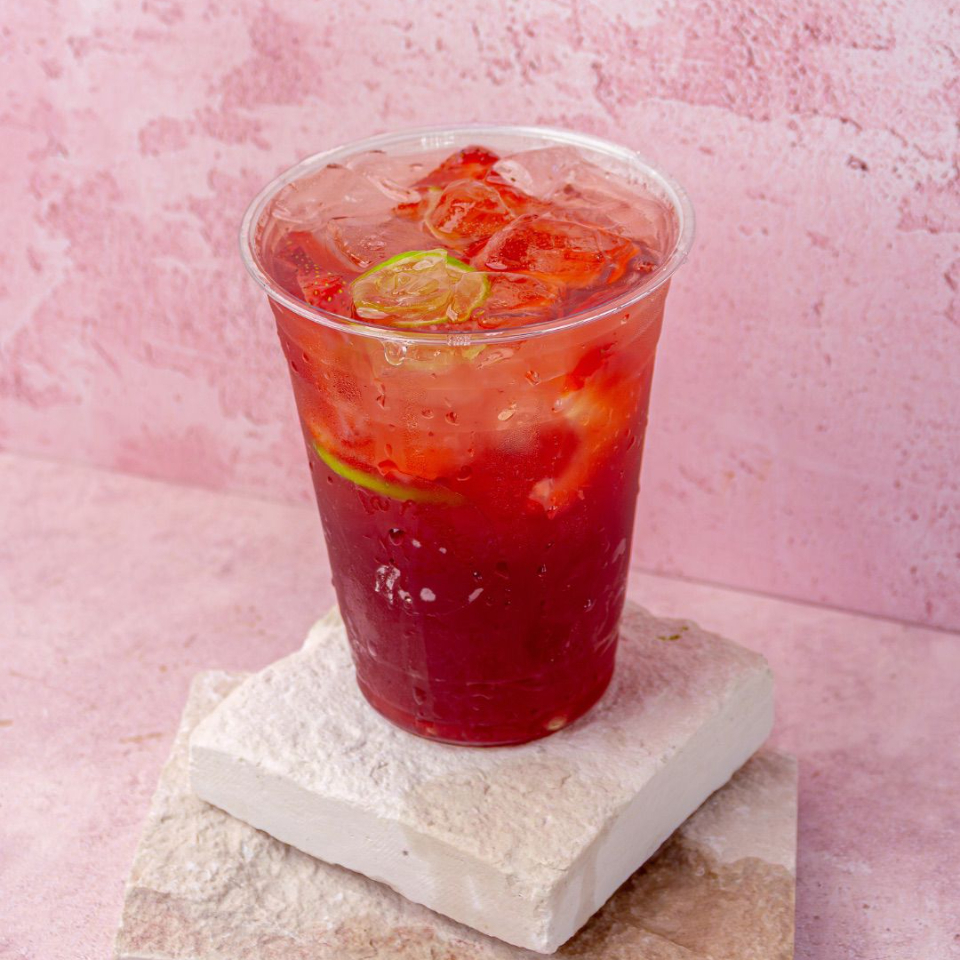 Limonada Arándano-Fresa