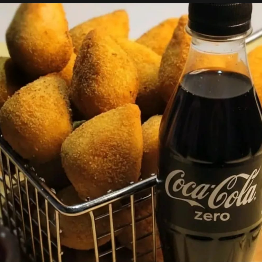 20 salgadinhos tradicionais fritos + 1 Coca-Cola Zero 200ml