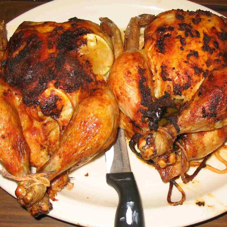 2 Pollos Asados con Acompañamiento