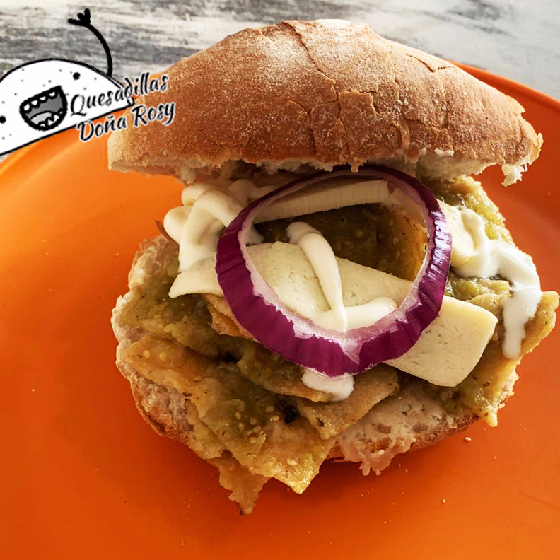 Torta de Chilaquiles