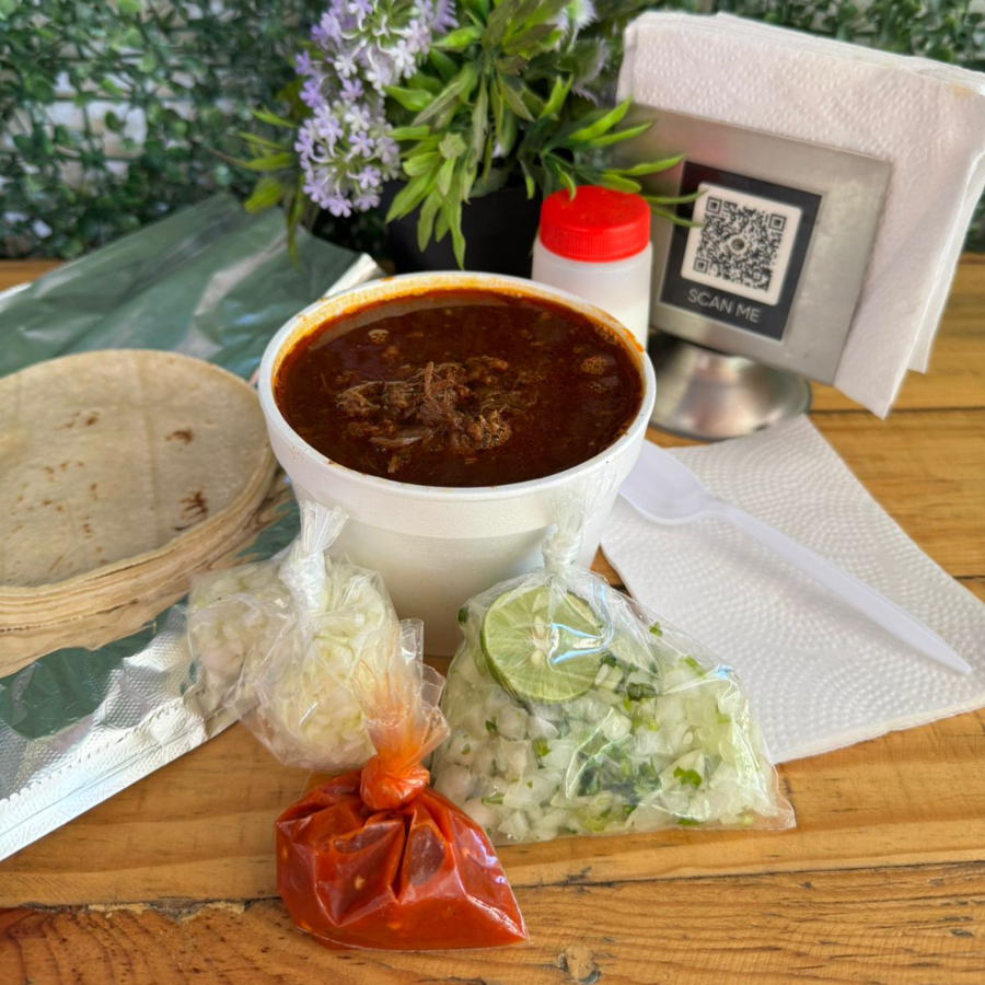 Medio Litro De Birria