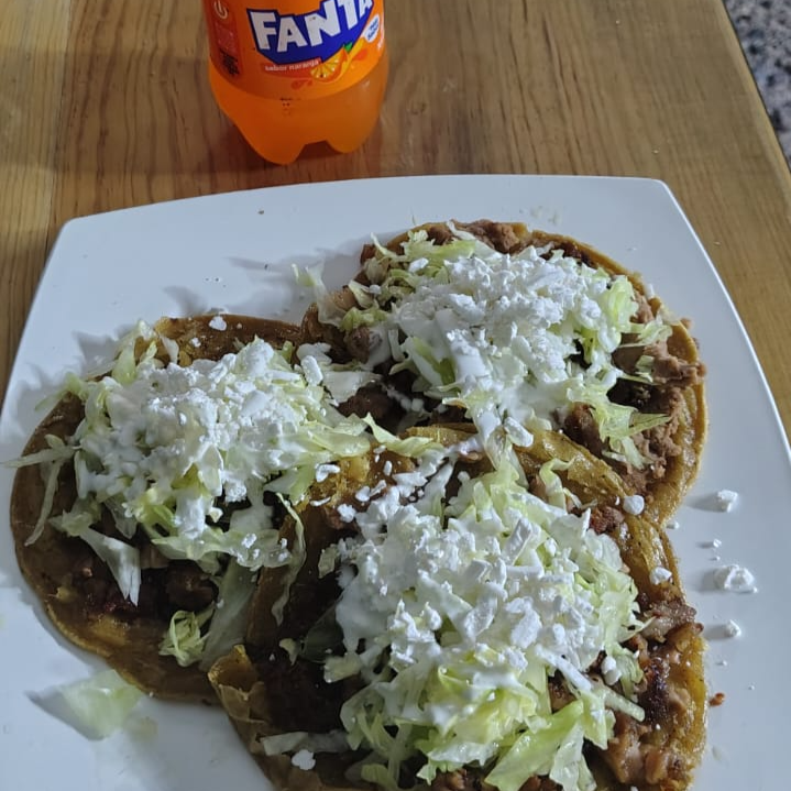 SOPES ORDEN DE TRES ARRACHERA REFRESCO 600ML