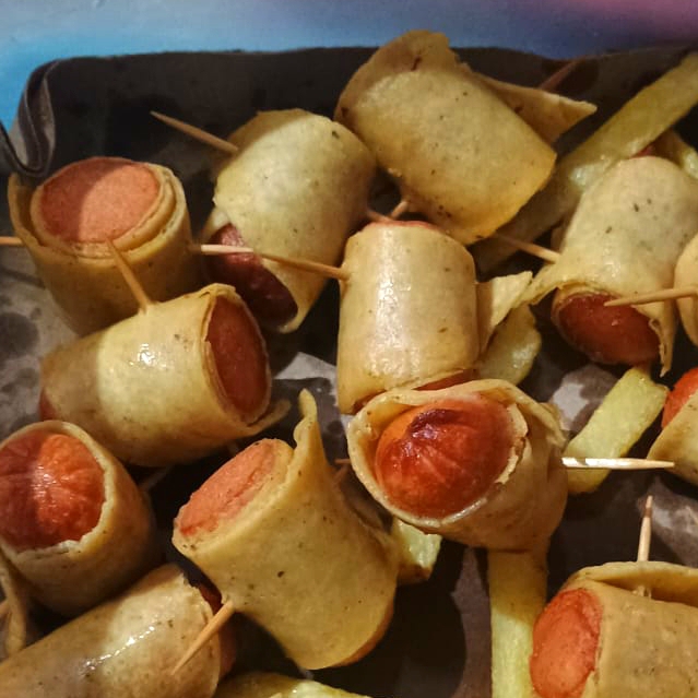 Salchitacos