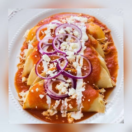Entomatadas de pollo orden 4 pz