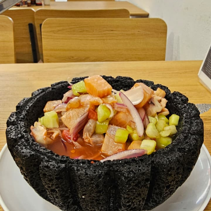 MOLCAJETE FRIO GRANDE