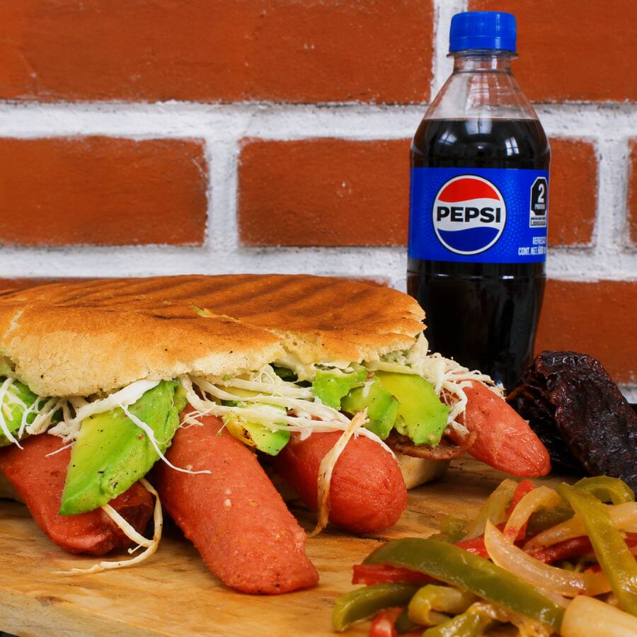TORTA (Salchicha) + REFRESCO 400ML
