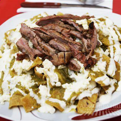 Combo de Chilaquiles Verdes Con Arrachera