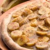 Banana, canela e leite condensado.