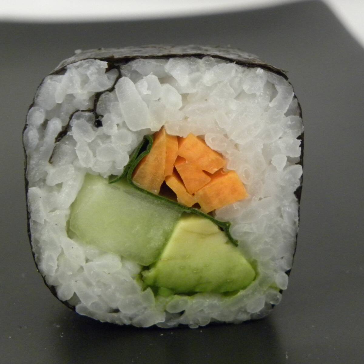 Futto Maki (Alga por fuera)