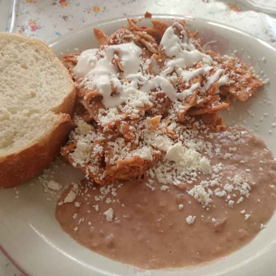 Chilaquiles(Solo los Viernes) sin chile