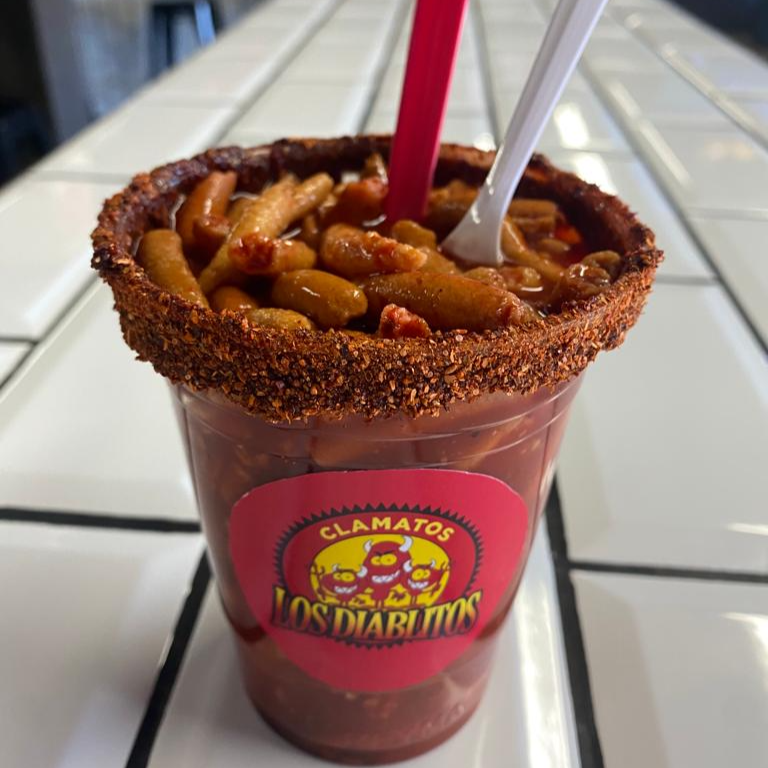 Churros con Clamato