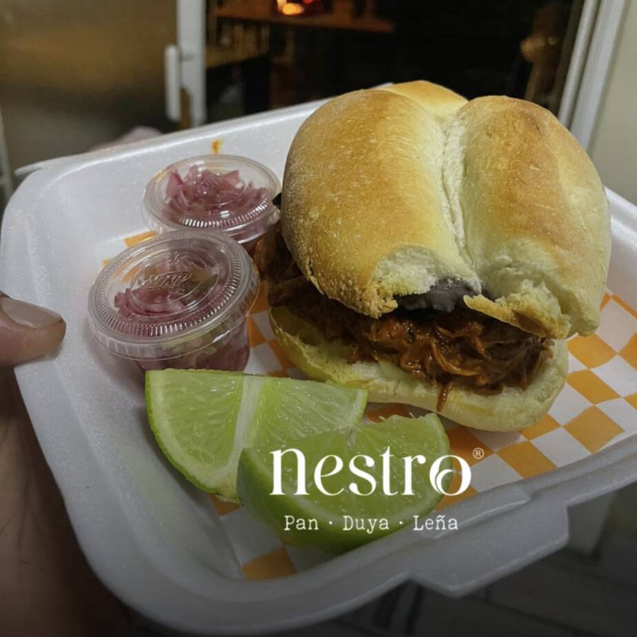 Torta de cochinita pibil