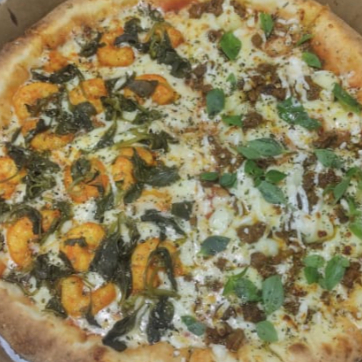 Pizza Grande( 8 Fatias) Metade Araguary + Metade Camarão com Jambú