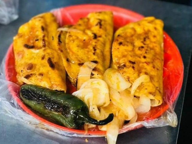 Taco de Barbaco con Queso.