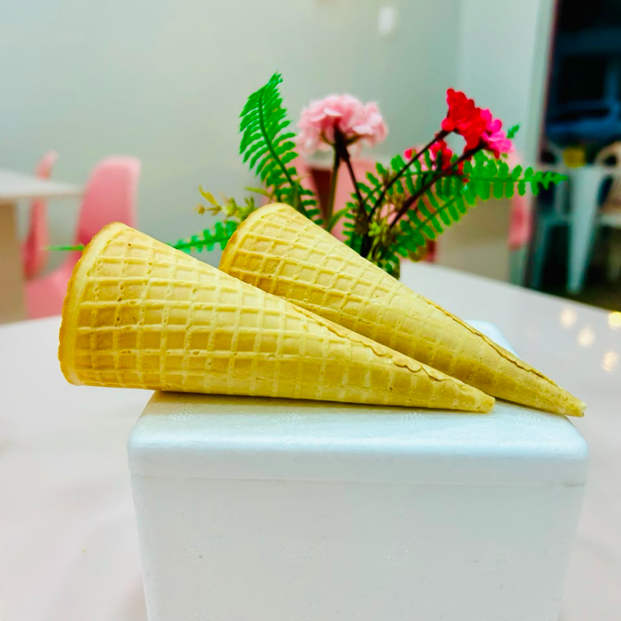 Sorvete de casquinha simples, acompanha 2 casquinhas, sorvete de maquina soft, produzido artesanalmente.