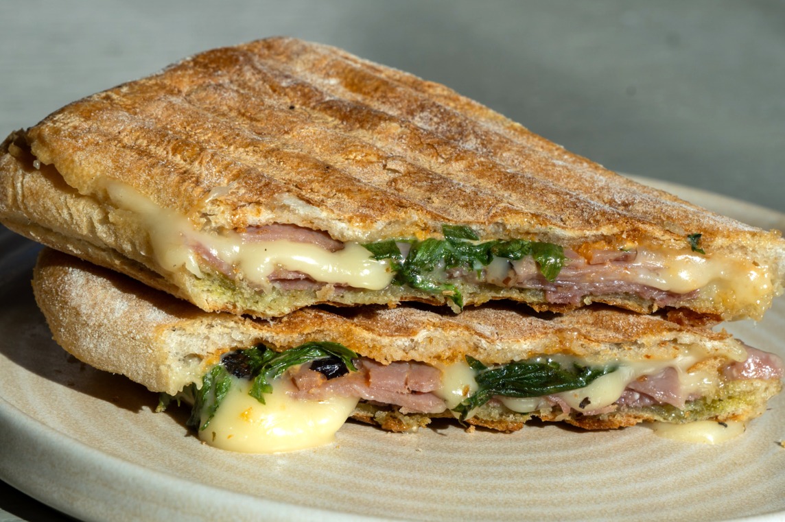 Italian Pesto Sandwich